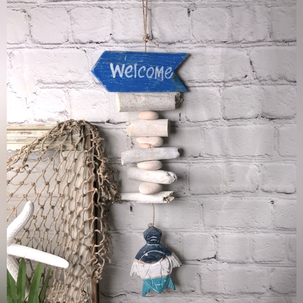 NWT Coastal Driftwood Sea Stones & Carved Sea Turtle Hanging Welcome Sign